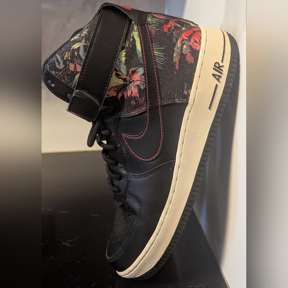 Nike Air Force 1 High ‘07 Black Floral (CI2304-001) Men's Size 10 MSRP $252 - Picture 3 of 9